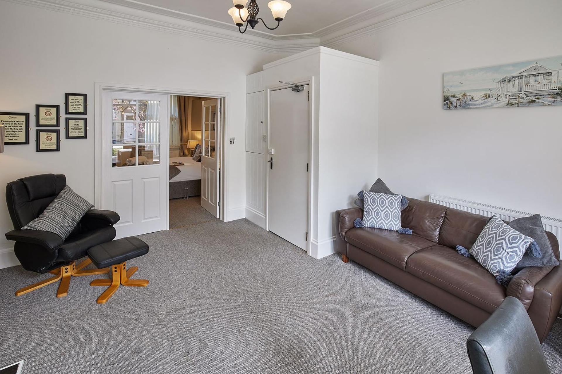 Glencoe Holiday Apartments ウィットビー エクステリア 写真